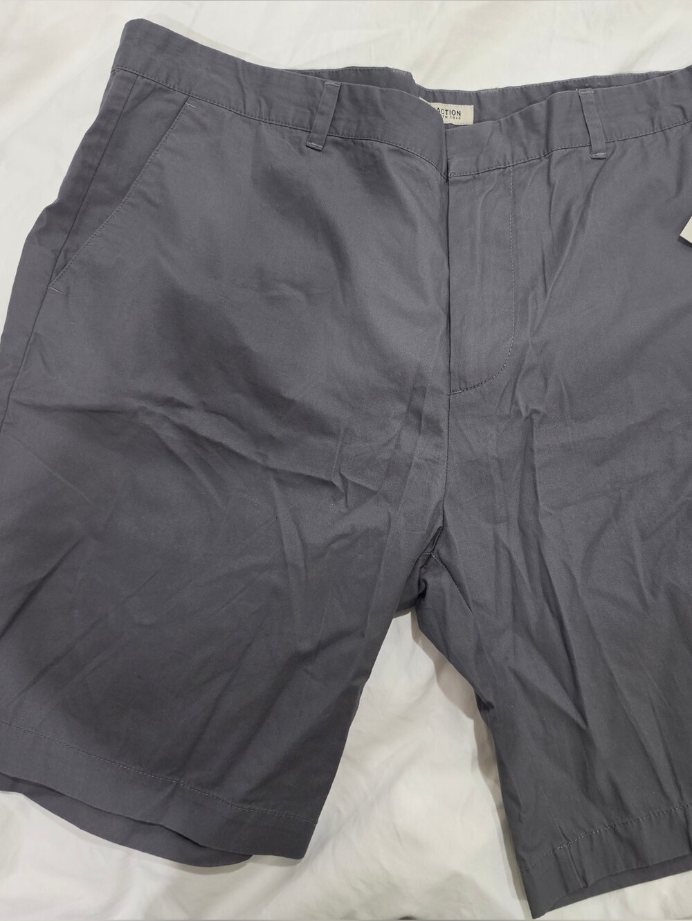 Kenneth Cole Reaction Charcoal Gray Casual Shorts Size 38